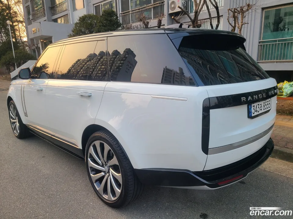 Land Rover Range Rover P530 AB LWB 2023 — thumbnail 3