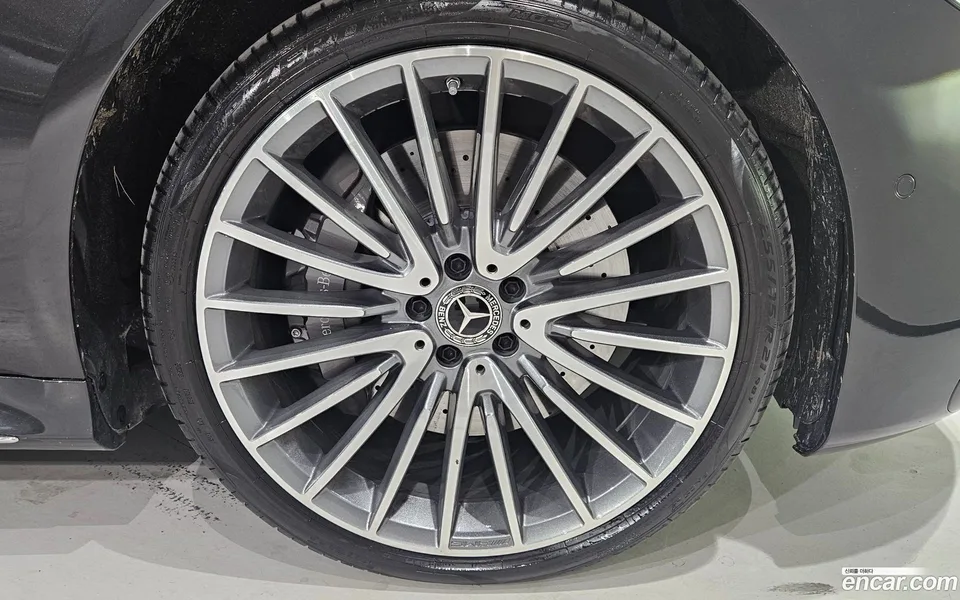 Mercedes-Benz S-Class S500L 4MATIC 2025 — миниатюра 2