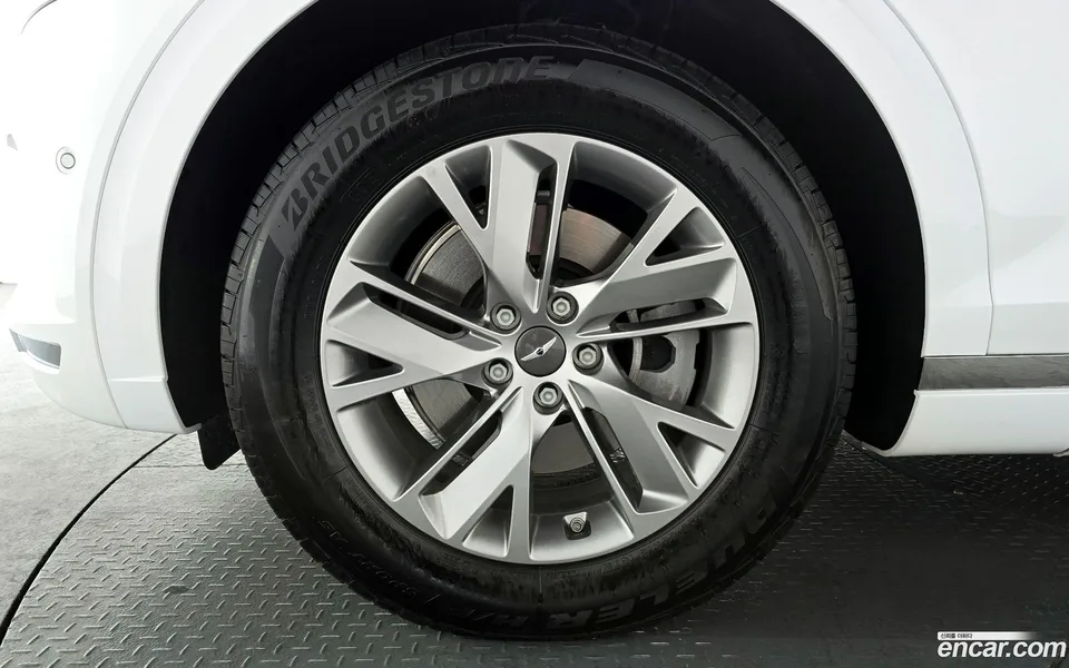 Genesis GV70 2.5T AWD 2023 — миниатюра 5