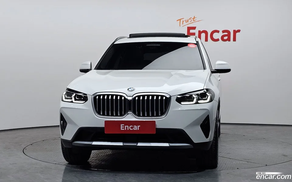 BMW X3 xDrive 20i 2023 — миниатюра 3