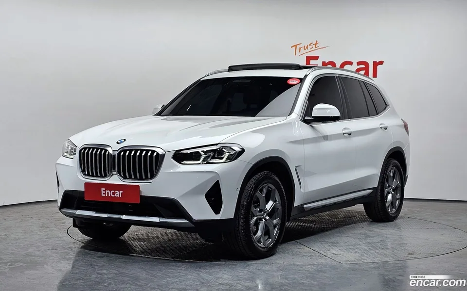 BMW X3 xDrive 20i 2023 — фото 1, купить с доставкой в Москву