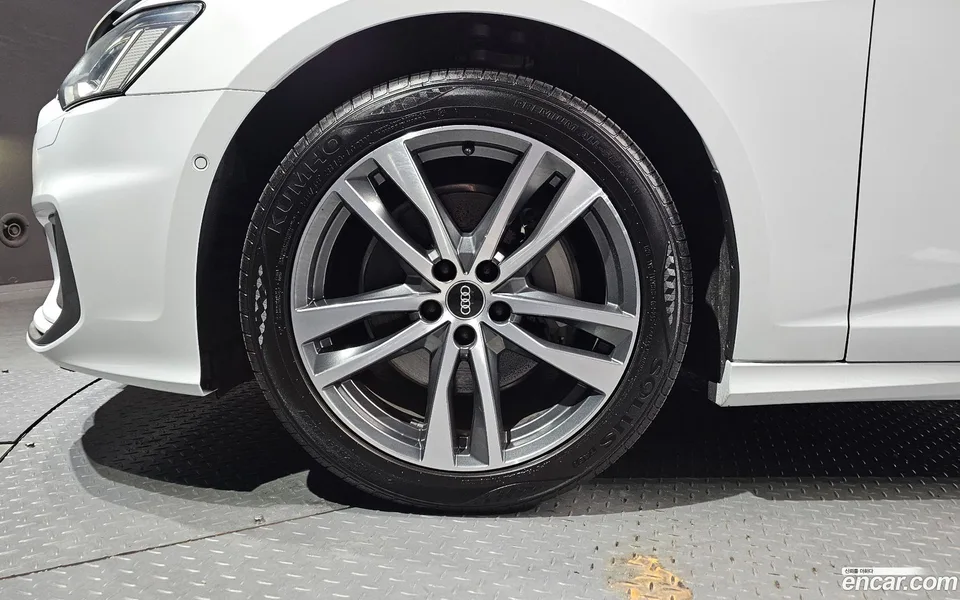 Audi A6 45 TFSI 2022 — миниатюра 2