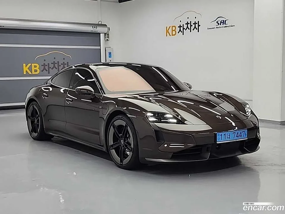 Porsche Taycan 2025 — миниатюра 4
