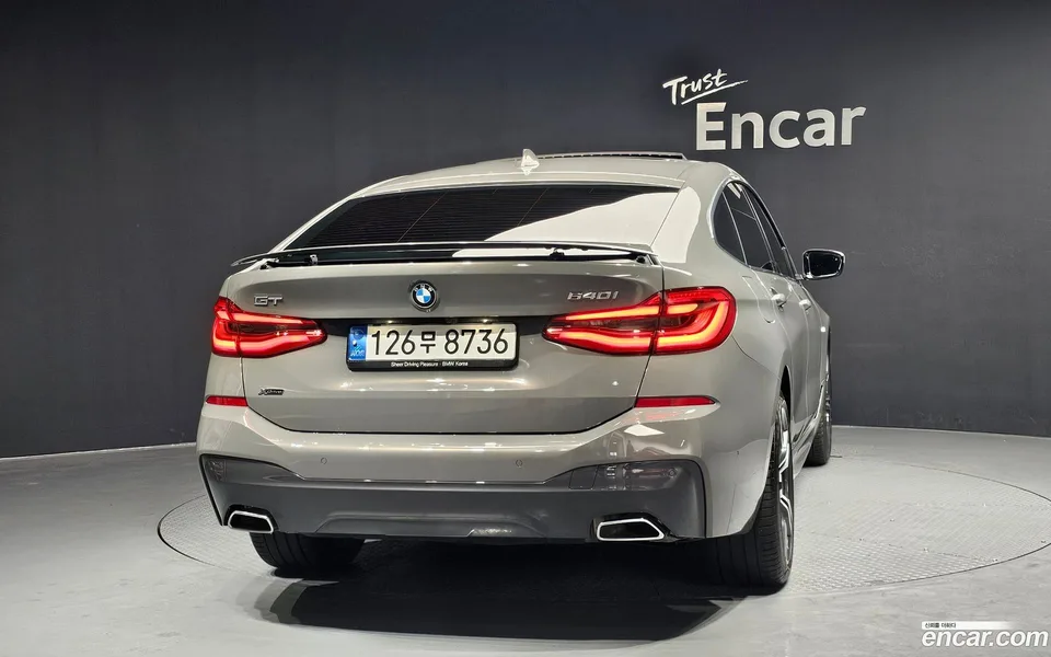 BMW 6 Series GT 640i xDrive M 2022 — thumbnail 4