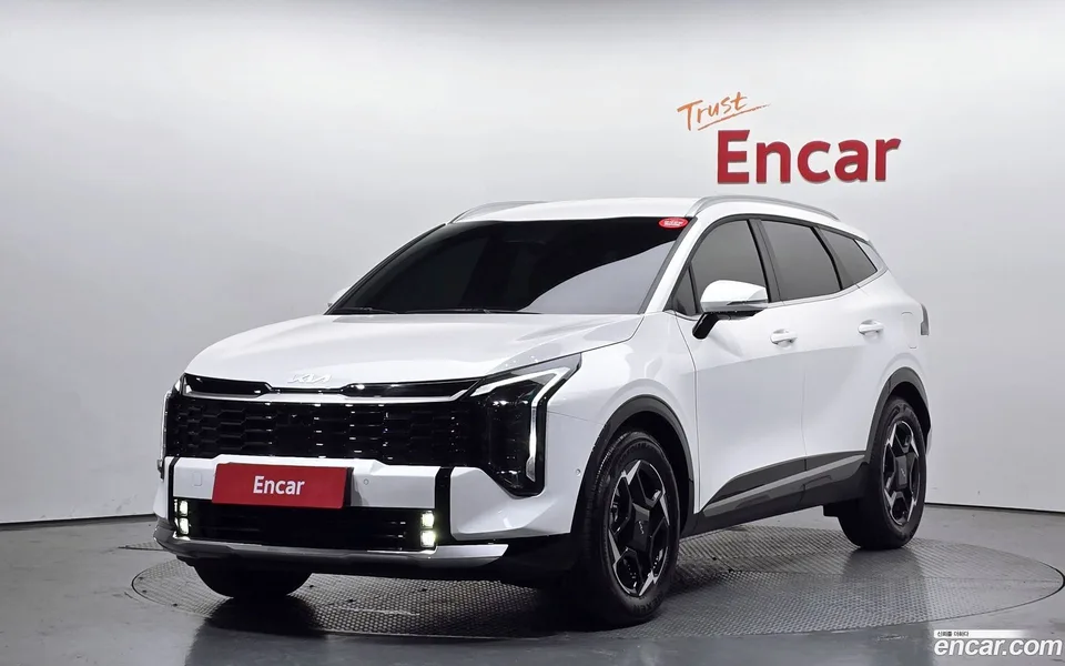 Kia Sportage 1.6 2WD 2025 — фото 1, купить с доставкой в Москву