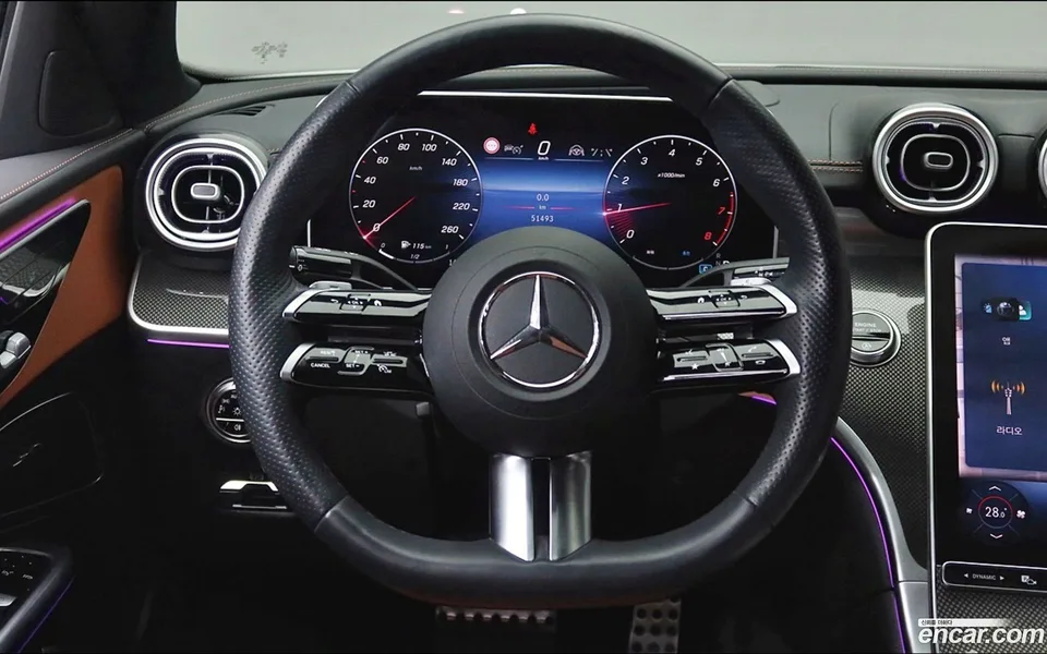 Mercedes-Benz C-Class C300 4MATIC AMG Line 2023 — миниатюра 2