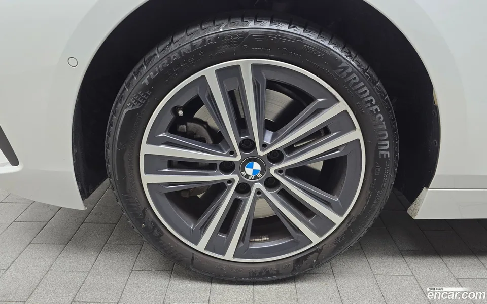 BMW 1 Series 120i 2022 — миниатюра 5
