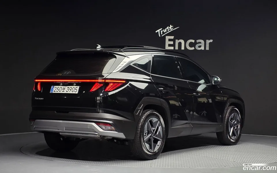 Hyundai Tucson Hybrid NX4 HEV 1.6 2WD 2025 — миниатюра 2