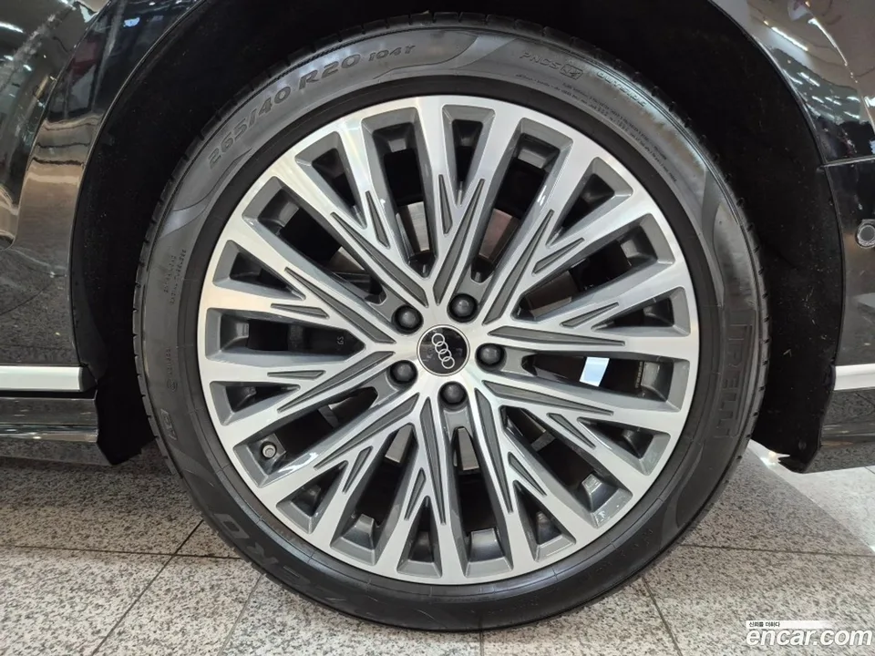 Audi A8 55 TFSI LWB 2023 — миниатюра 5