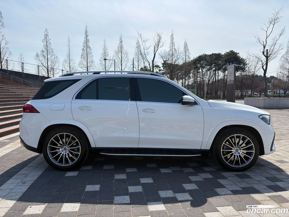 Mercedes-Benz GLE-Class GLE450 4MATIC 2025 — миниатюра 2