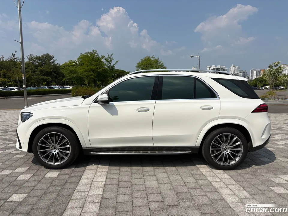 Mercedes-Benz GLE-Class GLE450 4MATIC 2025 — миниатюра 3