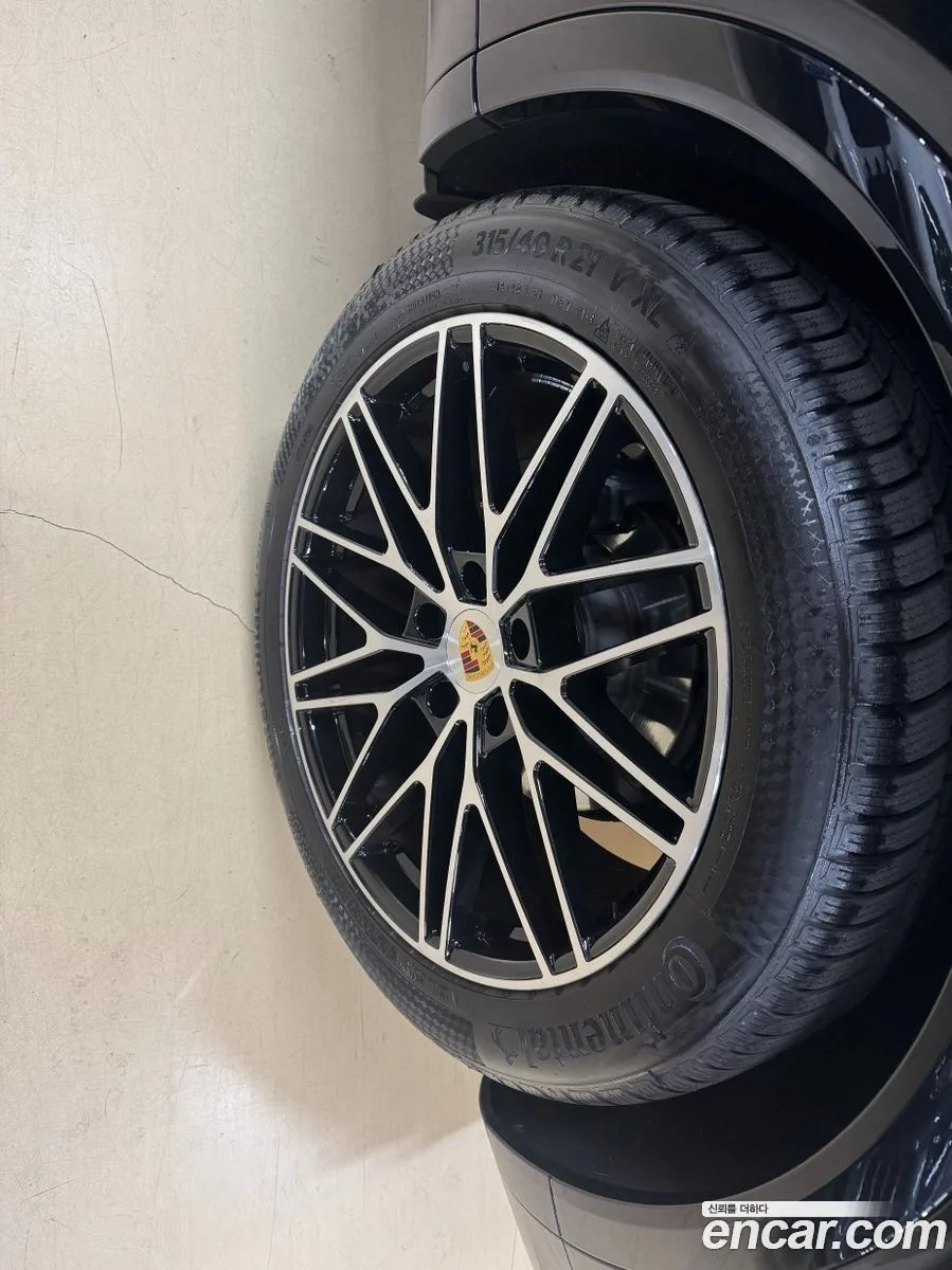 Porsche Cayenne 3.0 2024 — миниатюра 5