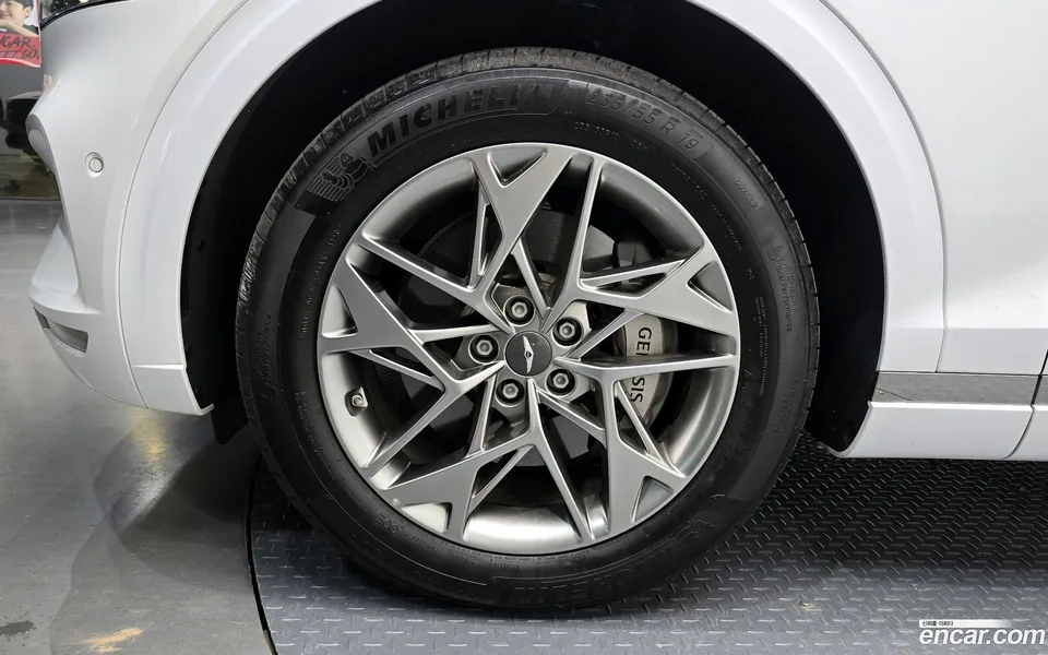 Genesis GV70 2.5T 2WD 2024 — миниатюра 5