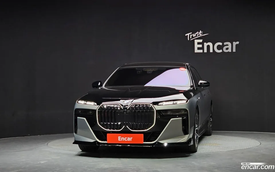 BMW 7 Series 740d xDrive M 2025 — миниатюра 3
