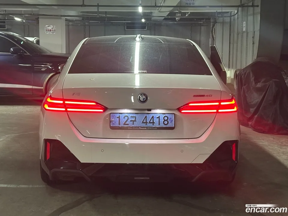 BMW i5 eDrive 40 M 2024 — thumbnail 4