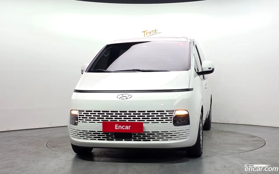 Hyundai Staria 5 2022 — миниатюра 3