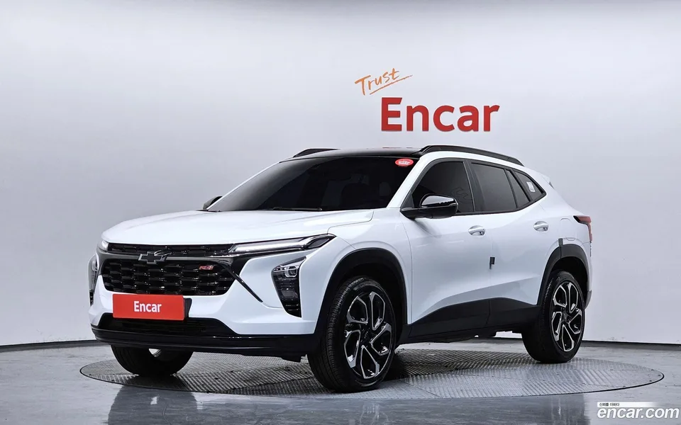 Chevrolet Trax Crossover 1.2 RS 2023 — фото 1, купить с доставкой в Москву