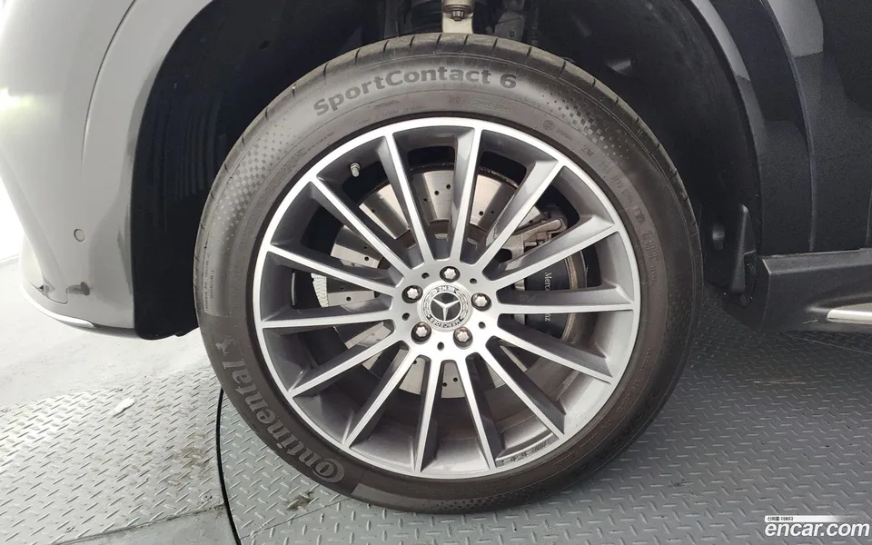 Mercedes-Benz GLE-Class GLE450 4MATIC 2024 — миниатюра 2