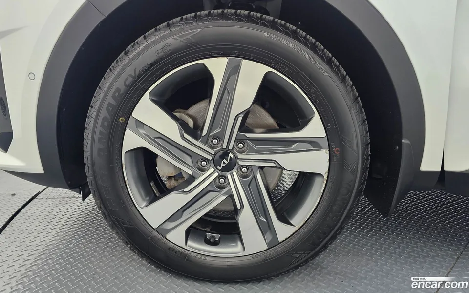 Kia Sorento HEV 1.6 2WD 2022 — миниатюра 2