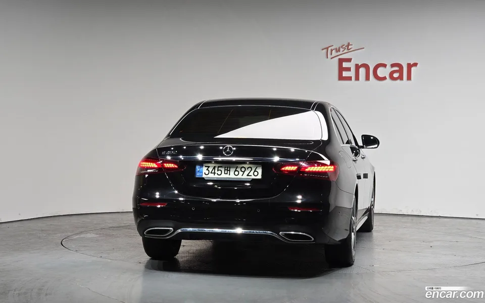 Mercedes-Benz E-Class E250 AMG Line 2022 — миниатюра 4