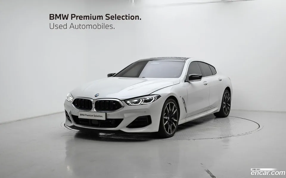 BMW 8 Series M850i xDrive 2023 — фото 1, купить с доставкой в Москву