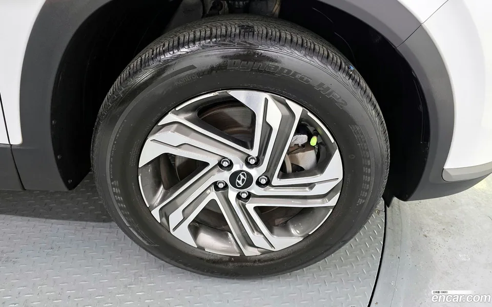 Hyundai SantaFe 2.5T 2WD 2022 — миниатюра 5