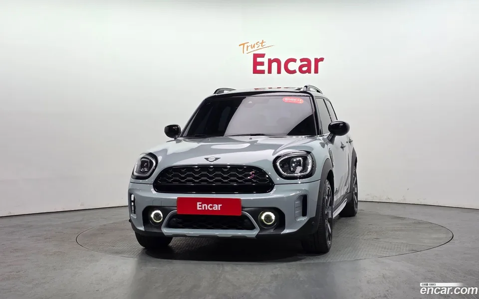 MINI Cooper S Countryman ALL4 2023 — миниатюра 3