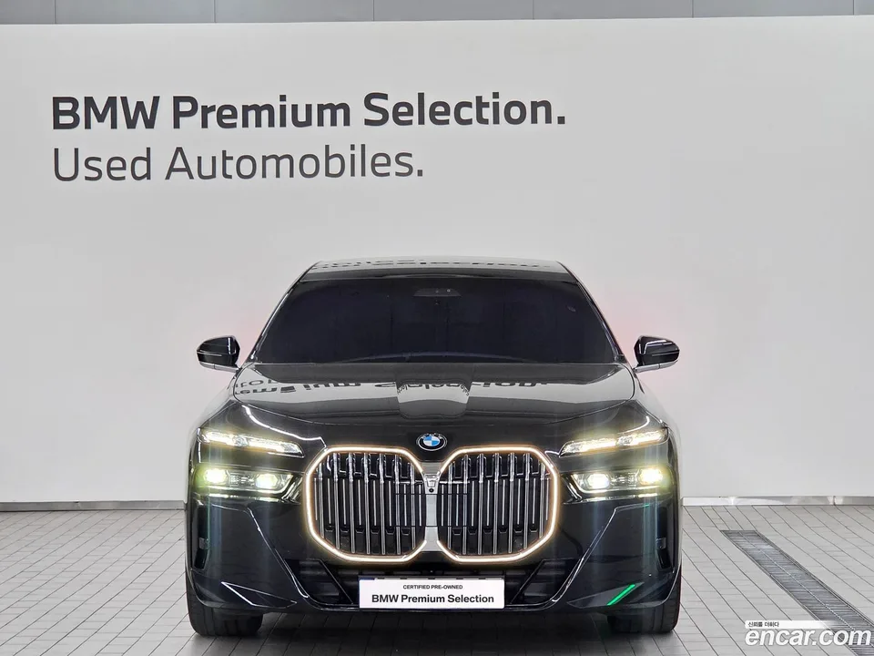 BMW 7 Series 740d xDrive M 2024 — миниатюра 3