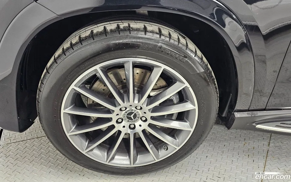 Mercedes-Benz GLE-Class GLE450 4MATIC 2025 — миниатюра 2