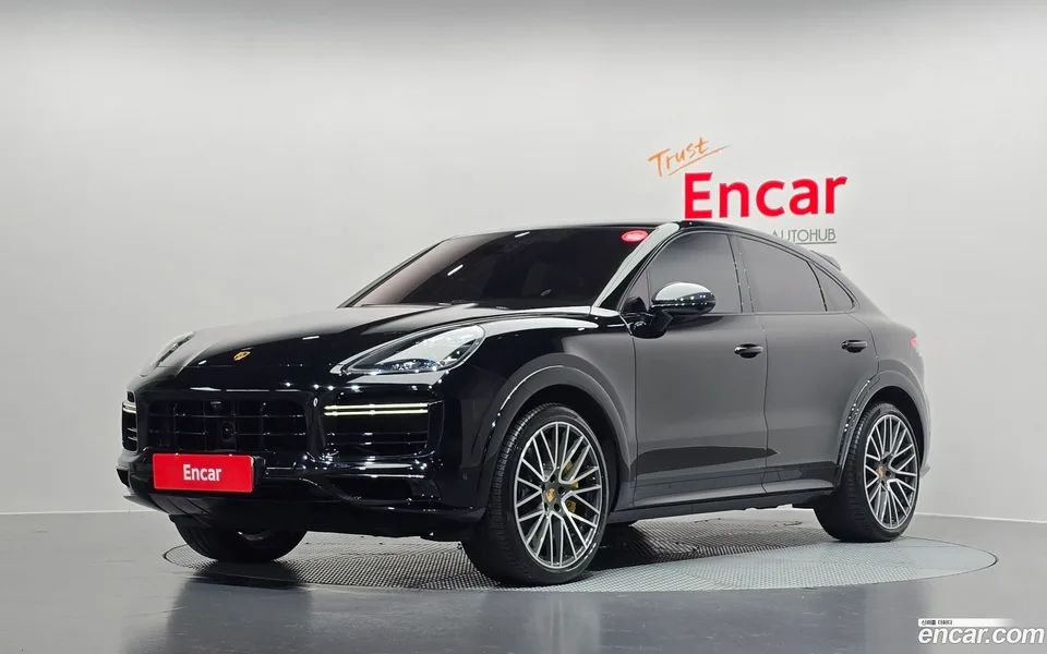 Porsche Cayenne 4.0 2023 — фото 1, купить с доставкой в Москву