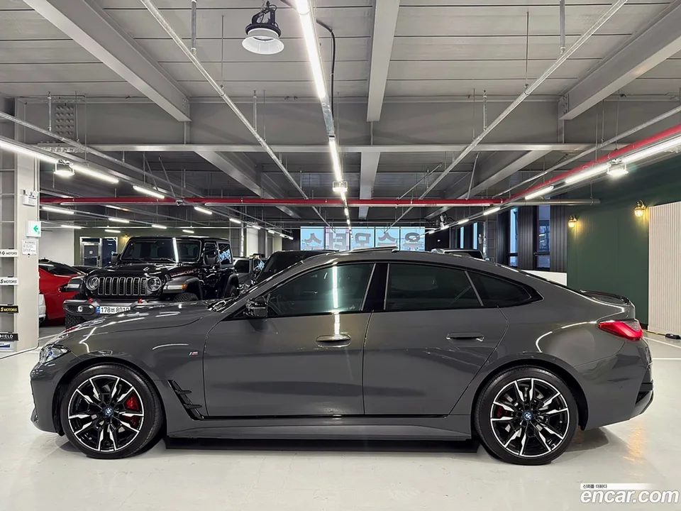 BMW i4 M50 2023 — миниатюра 4