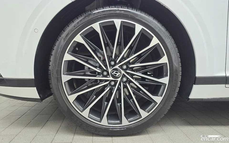 Hyundai Grandeur Hybrid 2023 — миниатюра 2