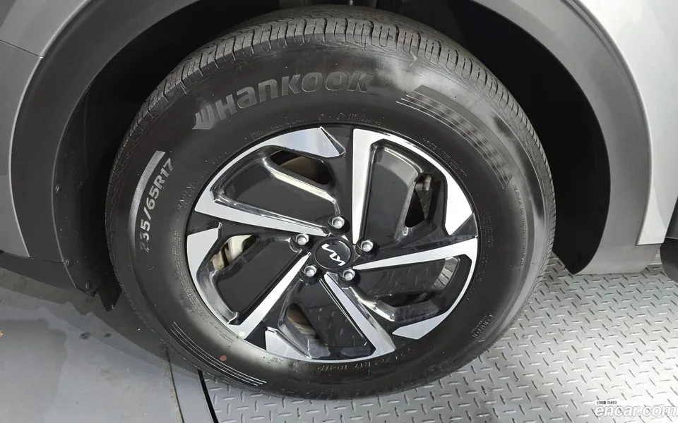 Kia Sportage Hybrid 4WD 2024 — миниатюра 5