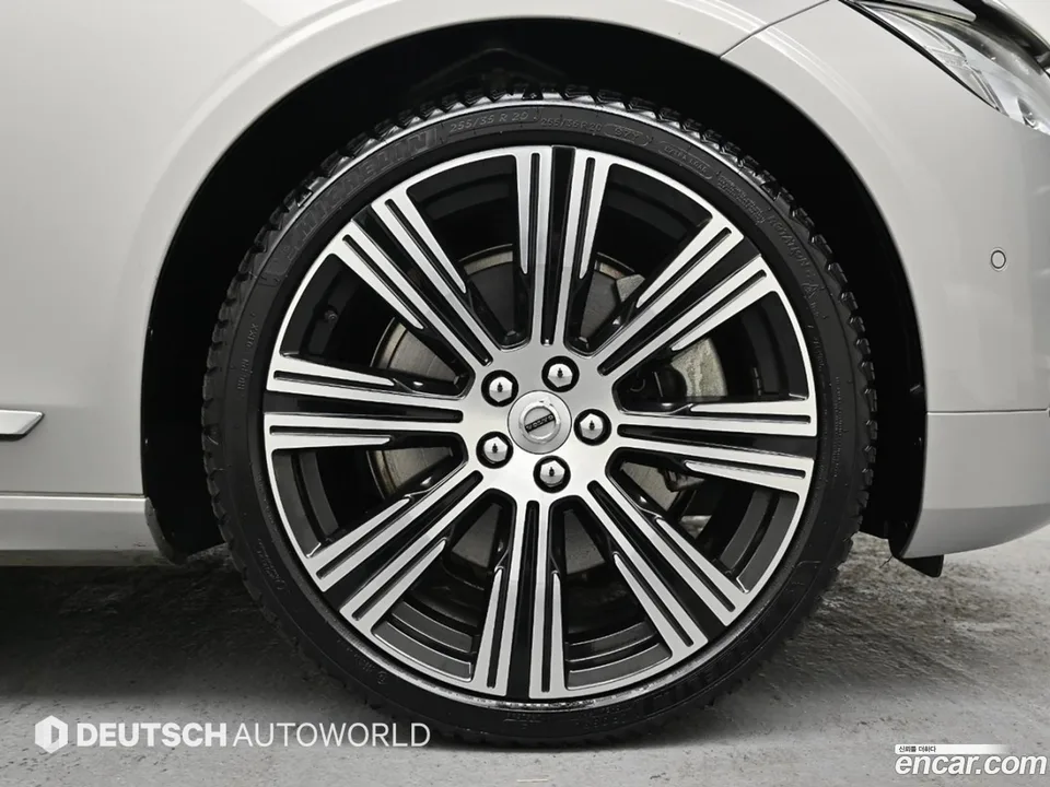 Volvo S90 B6 AWD 2023 — миниатюра 2