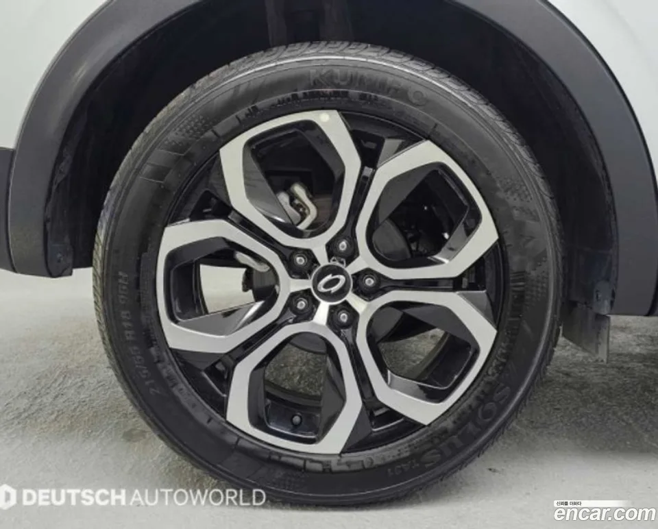 Renault Samsung XM3 (Arkana) 1.6 E-TECH 2023 — миниатюра 2