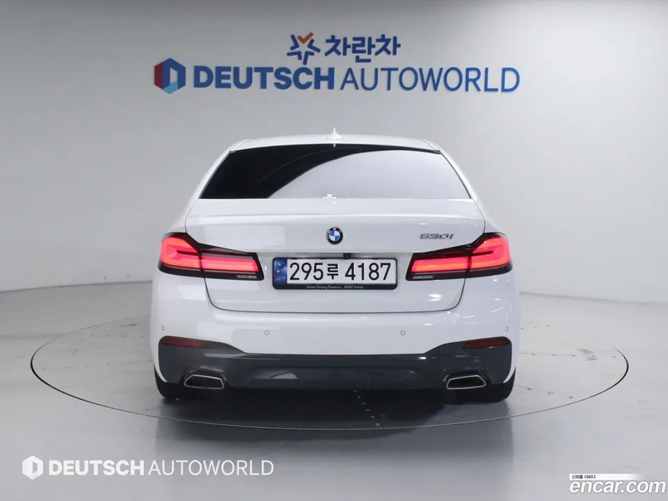 BMW 5 Series 530i M 2023 — миниатюра 4
