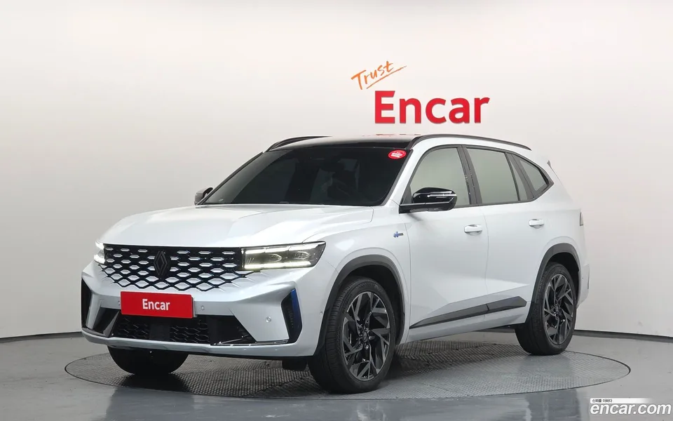 Renault Samsung Grand Koleos 1.5 E-TECH 2WD 2024 — фото 1, купить с доставкой в Москву