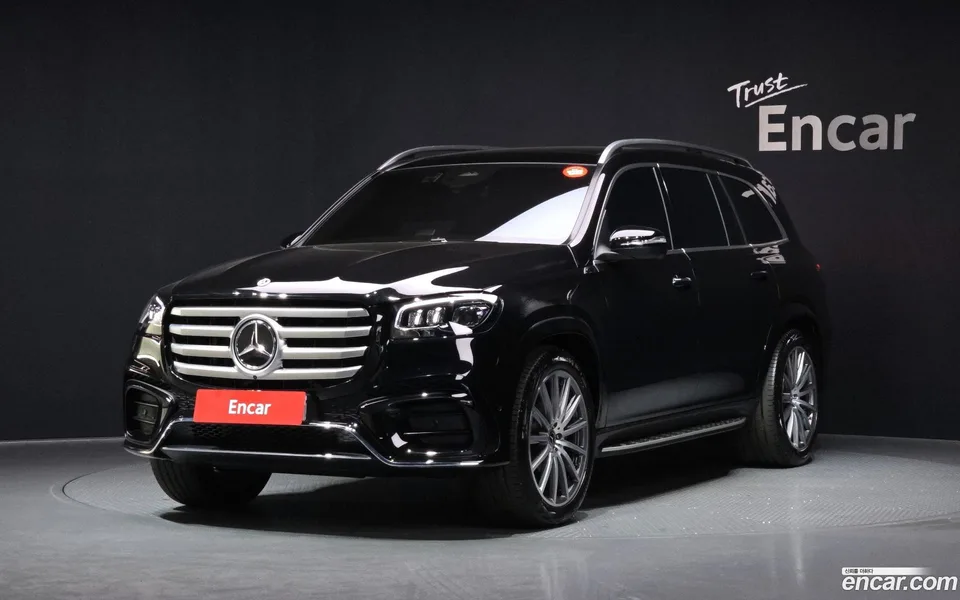 Mercedes-Benz GLS-Class GLS450 4MATIC 2025 — фото 1, купить с доставкой в Москву
