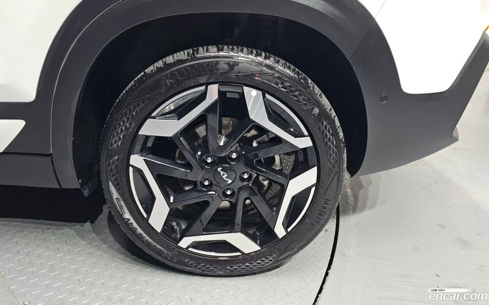 Kia Seltos 2.0 4WD 2022 — миниатюра 5