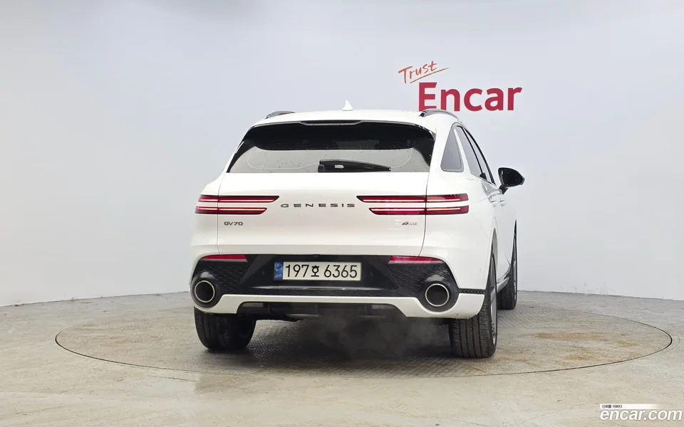 Genesis GV70 2.5T AWD 2022 — миниатюра 3