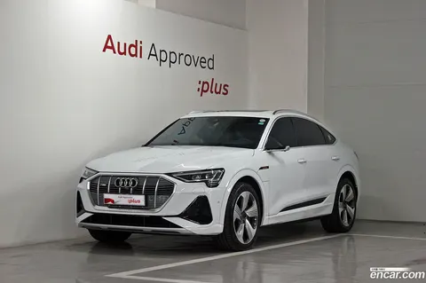 Audi e-tron 2023 купить в Москве