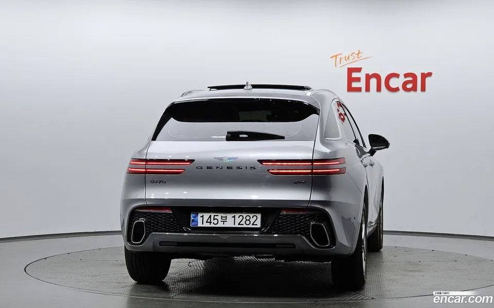 Genesis GV70 2.5T AWD 2023 — миниатюра 4