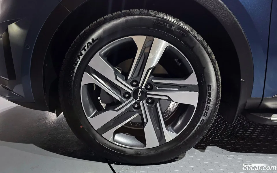 Kia Sorento HEV 1.6 4WD 2022 — миниатюра 2