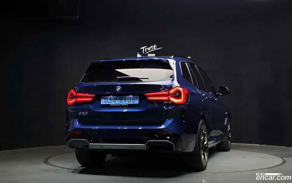 BMW iX3 M 2022 — миниатюра 4