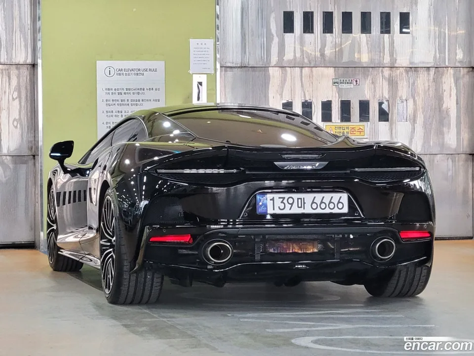 McLaren GT 4.0 2022 — миниатюра 5