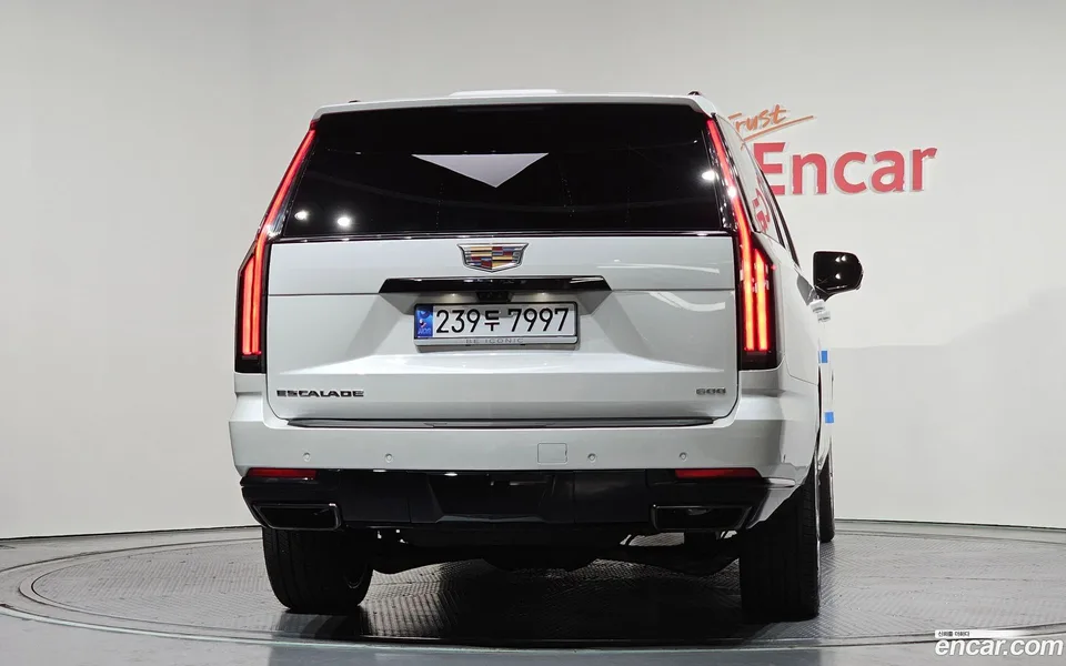 Cadillac Escalade 6.2 ESV 2025 — миниатюра 4