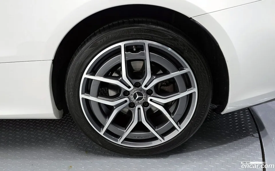 Mercedes-Benz E-Class E300d 4MATIC 2023 — миниатюра 2