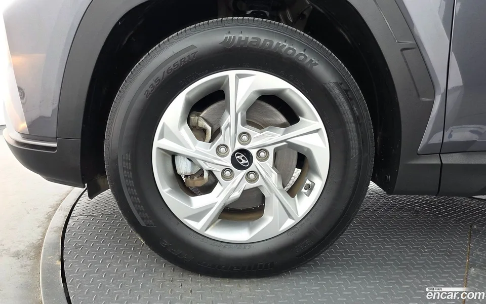 Hyundai Tucson 2.0 4WD 2023 — миниатюра 2