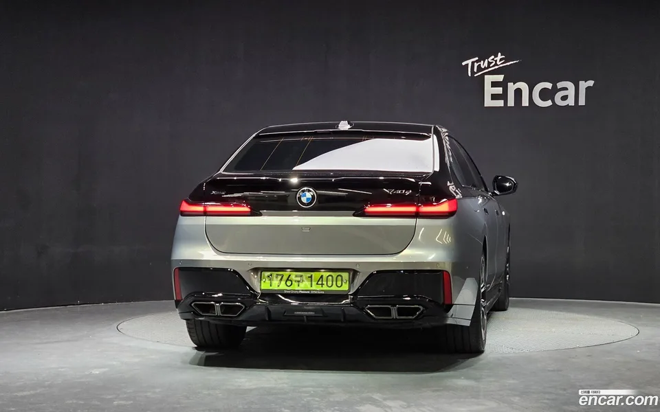 BMW 7 Series 740d xDrive M 2025 — миниатюра 3