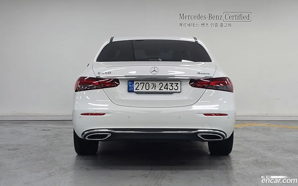 Mercedes-Benz E-Class E350 4MATIC 2022 — миниатюра 4